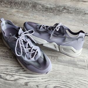 (11) Fabletics shoes